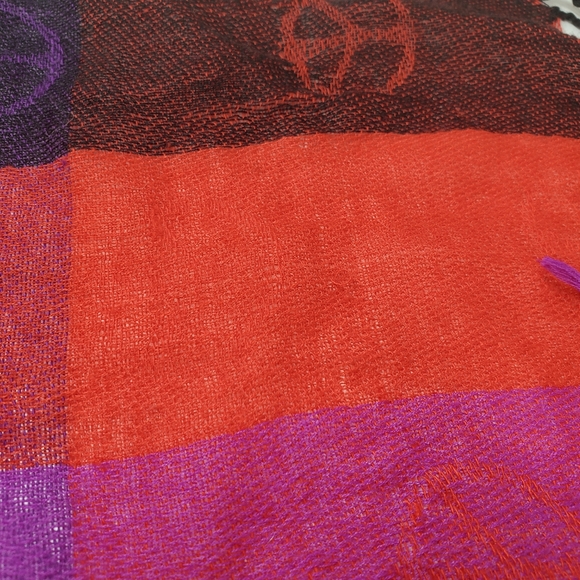 Peace Checkered Colorful Pashmina Scarf - Picture 11 of 14